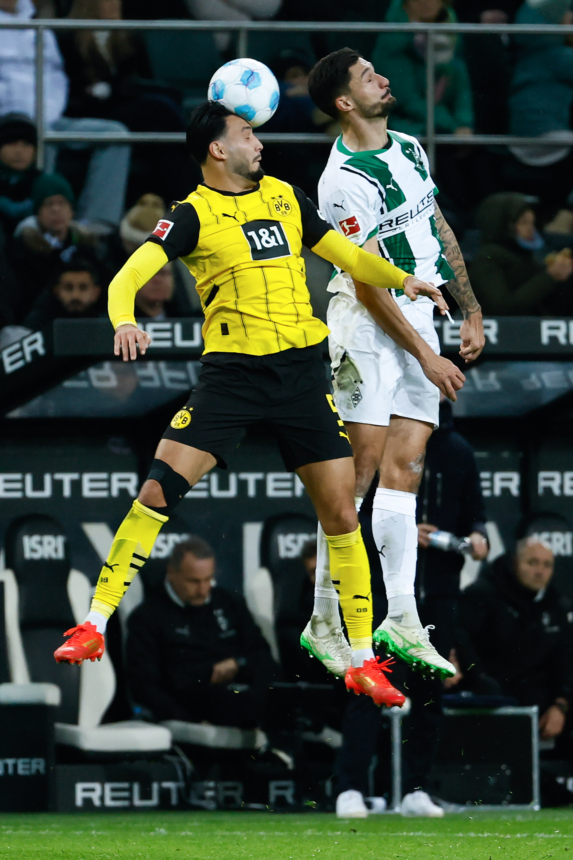 门兴格拉德巴赫遭遇主场三球惨败的简单介绍 门兴格拉德巴赫遭遇主场三球惨败的简单介绍