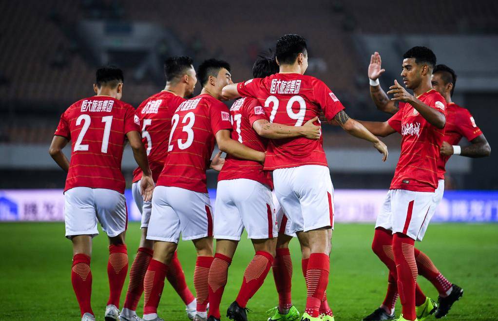 上港主场胜广州,中超争冠希望渺茫的简单介绍 上港主场胜广州,中超争冠希望渺茫的简单介绍