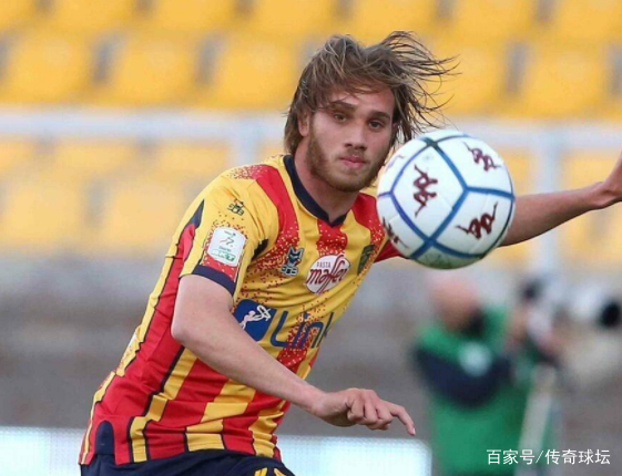 开云体育中国-克罗托内遭遇主场失利，调整阵容