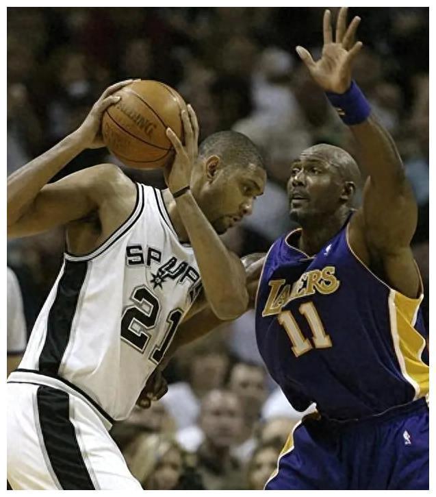 尼斯遇强自强,主场逆转战胜对手 尼斯遇强自强,主场逆转战胜对手