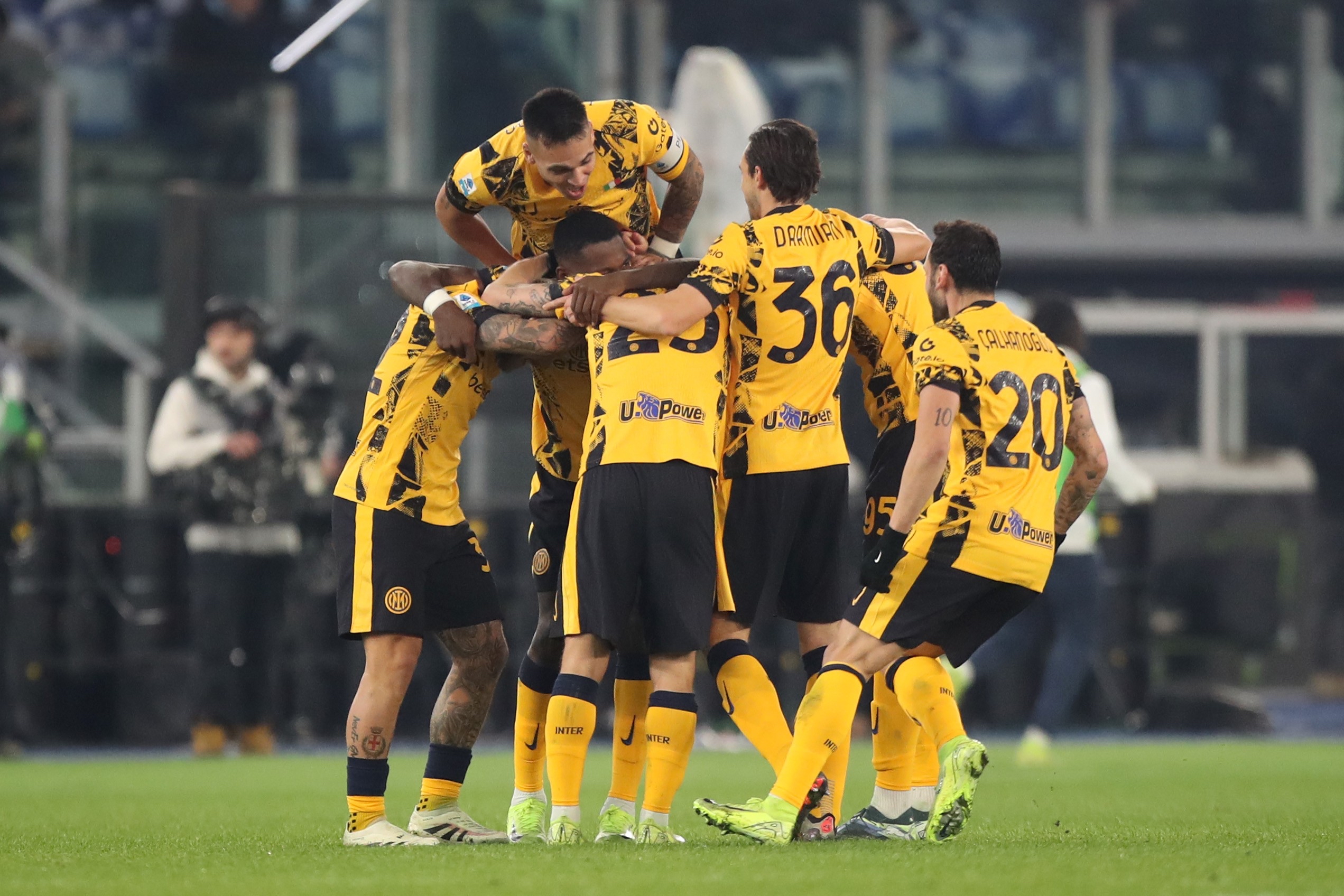 包含拉齐奥队客场难求一胜,遇强对手,要增强进攻力的词条 包含拉齐奥队客场难求一胜,遇强对手,要增强进攻力的词条