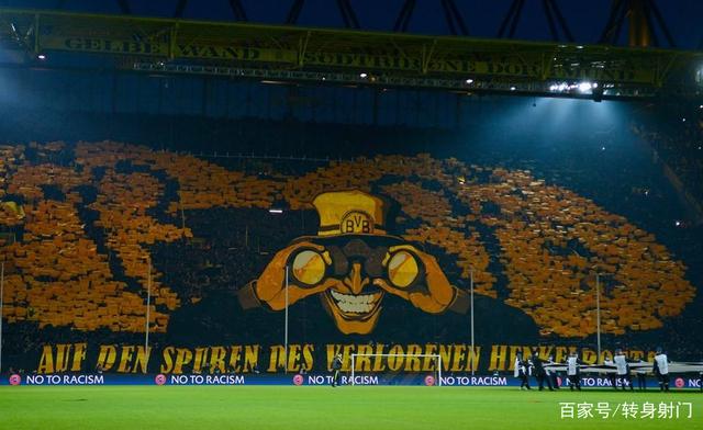 开云体育下载-克劳斯豪取帽子戏法，单刀破门成为德甲焦点的简单介绍