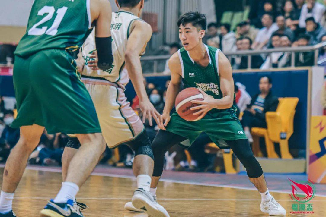 开云体育官网-紧追不舍！西南城市球队以进攻晋级领先的简单介绍