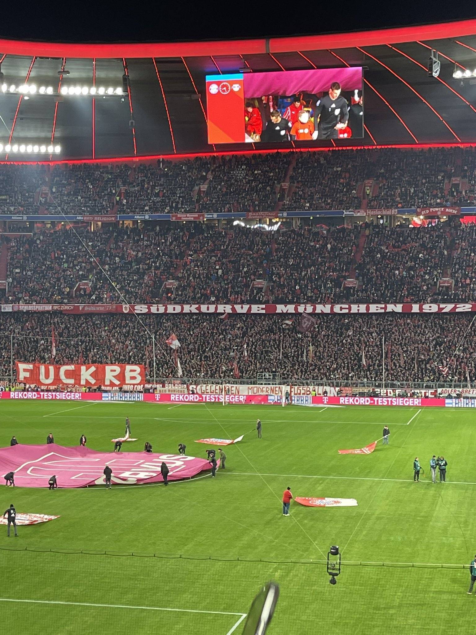 开云APP-拜仁慕尼黑客场战胜莱比锡，继续领跑