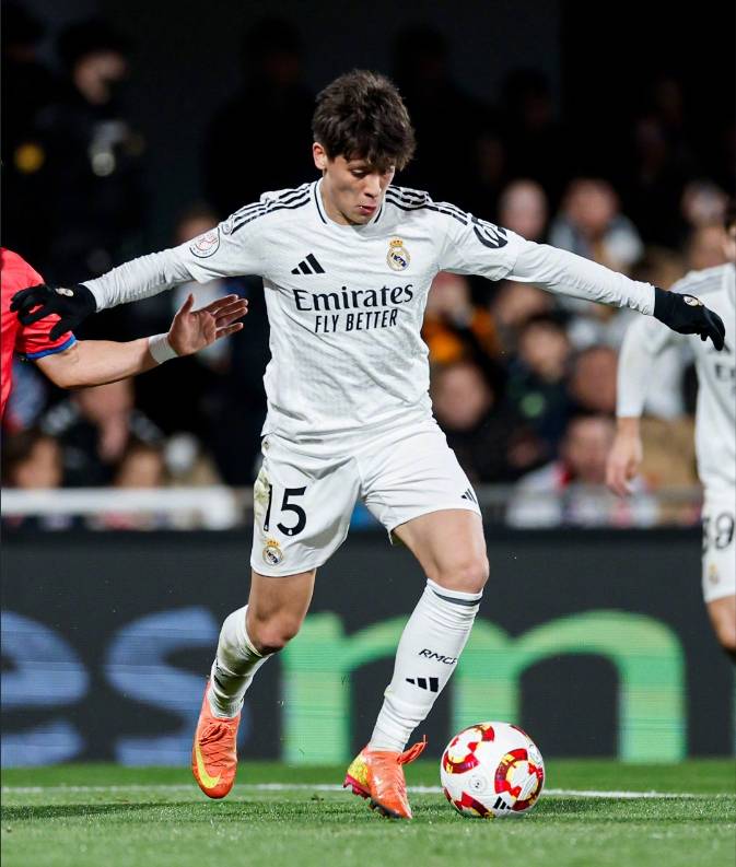 开云平台-热那亚签下巴西天才，支援前线进攻的简单介绍