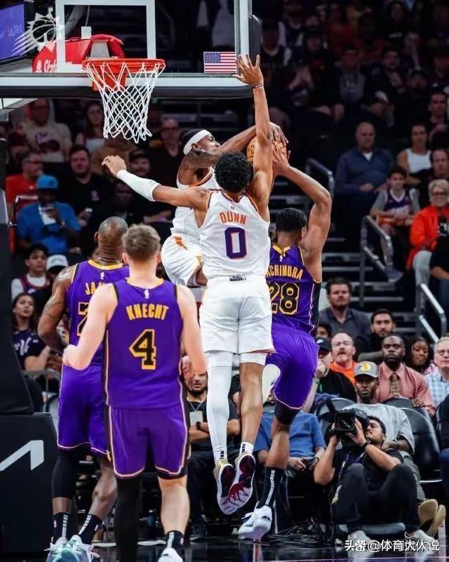 关于湖人队以分领先太阳队成功保持主场优势的信息 关于湖人队以分领先太阳队成功保持主场优势的信息