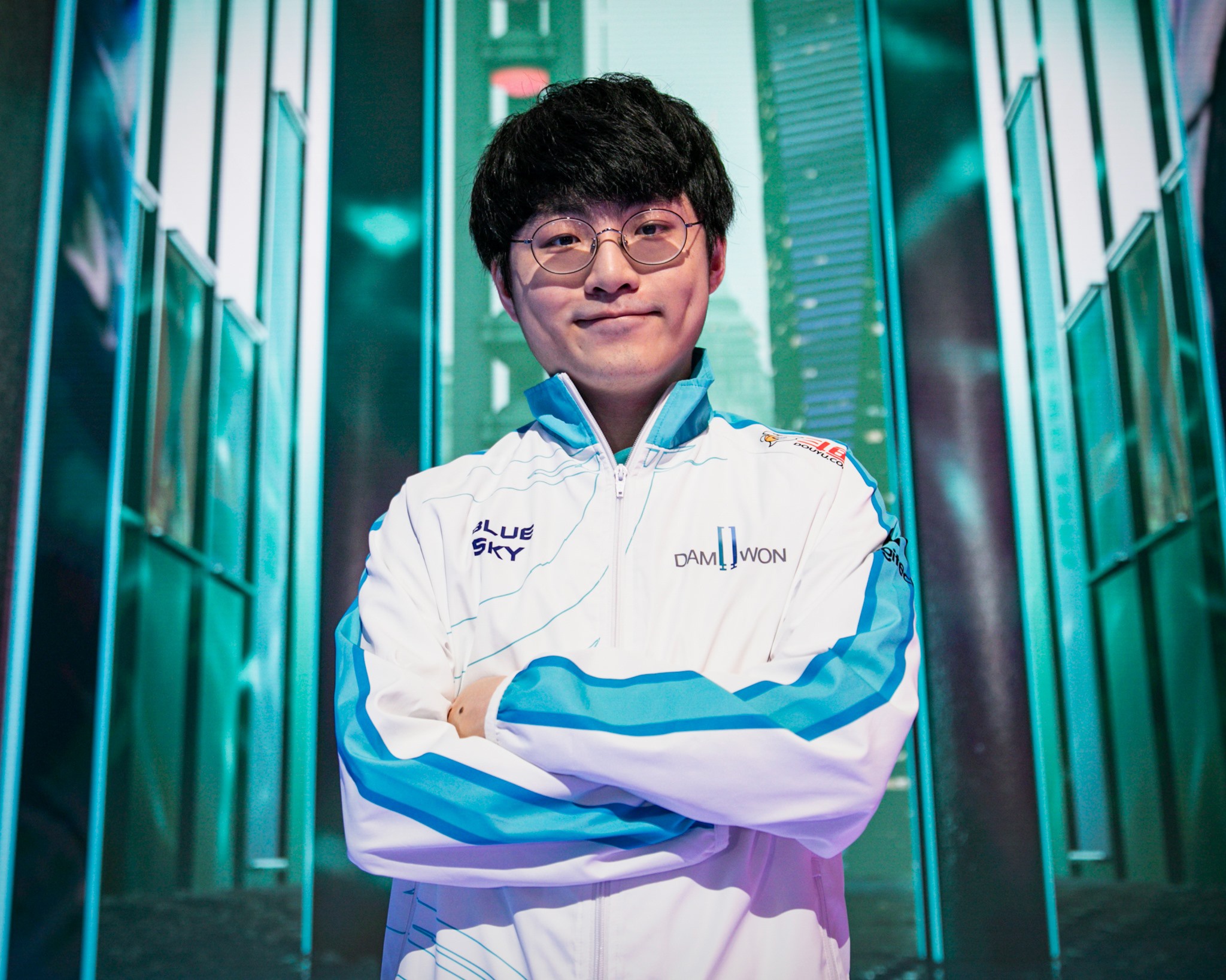 开云官网-DK决赛横扫TES,ShowMaker神级操作