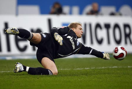 柏林卡尔斯鲁厄客场战平对手,赛季仍陷低迷的简单介绍 柏林卡尔斯鲁厄客场战平对手,赛季仍陷低迷的简单介绍