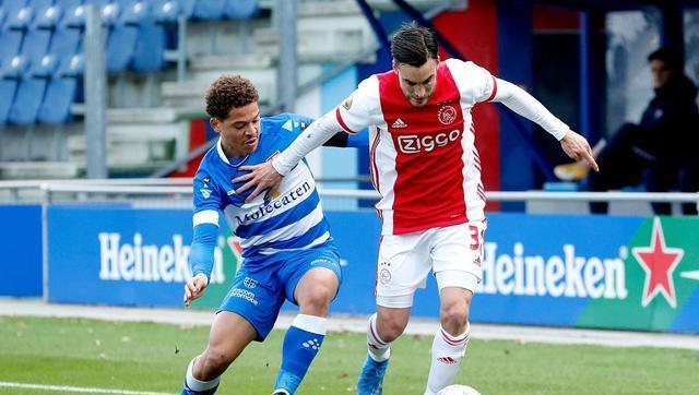 开云体育-切尔西遭遇阿贾克斯突袭,遭遇惨败