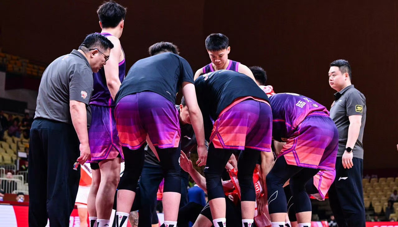 关于双外援砍下双,球队顺利保持领先的信息 关于双外援砍下双,球队顺利保持领先的信息