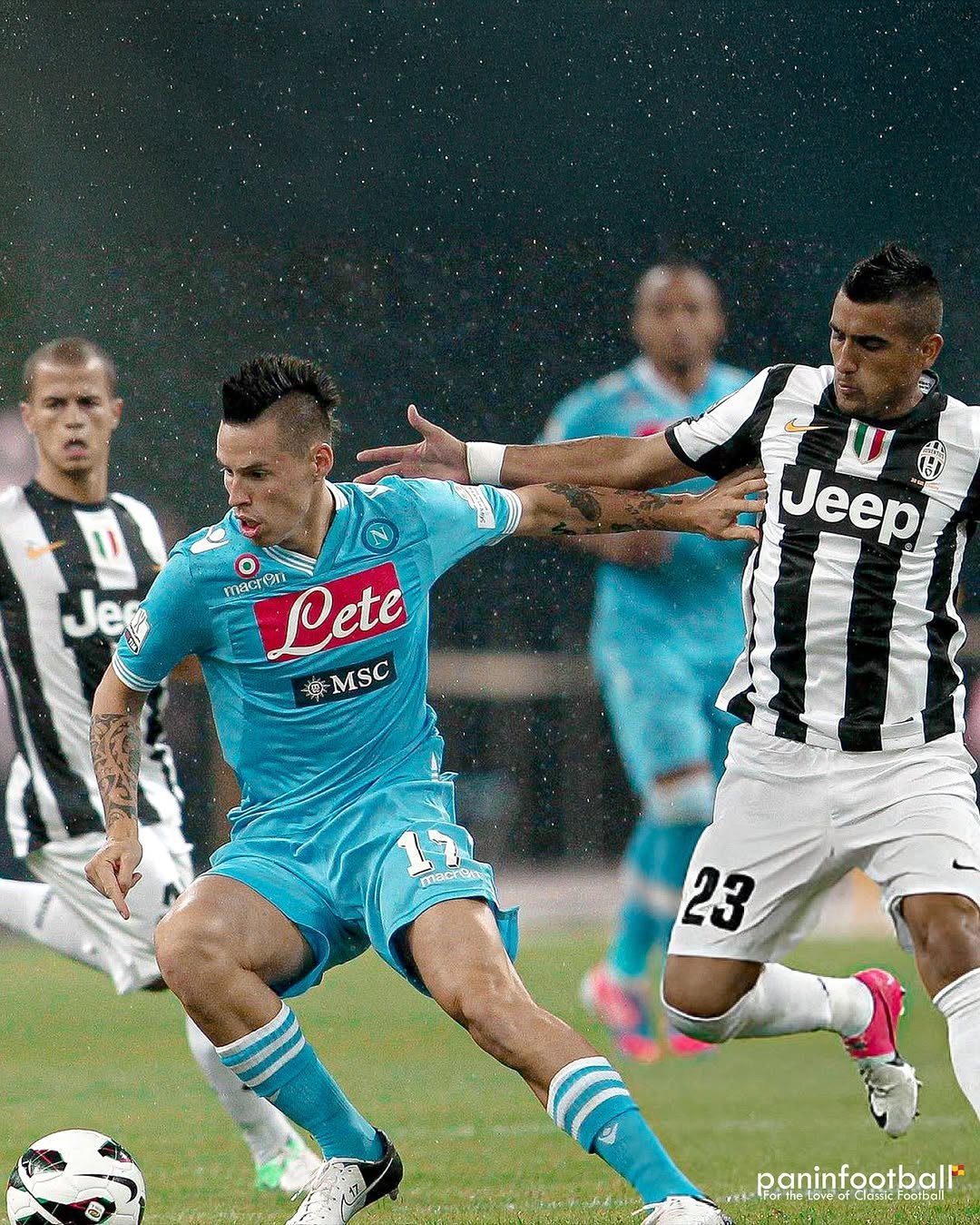 包含尤文图斯坚韧不拔，客场击败强敌实现翻盘的词条