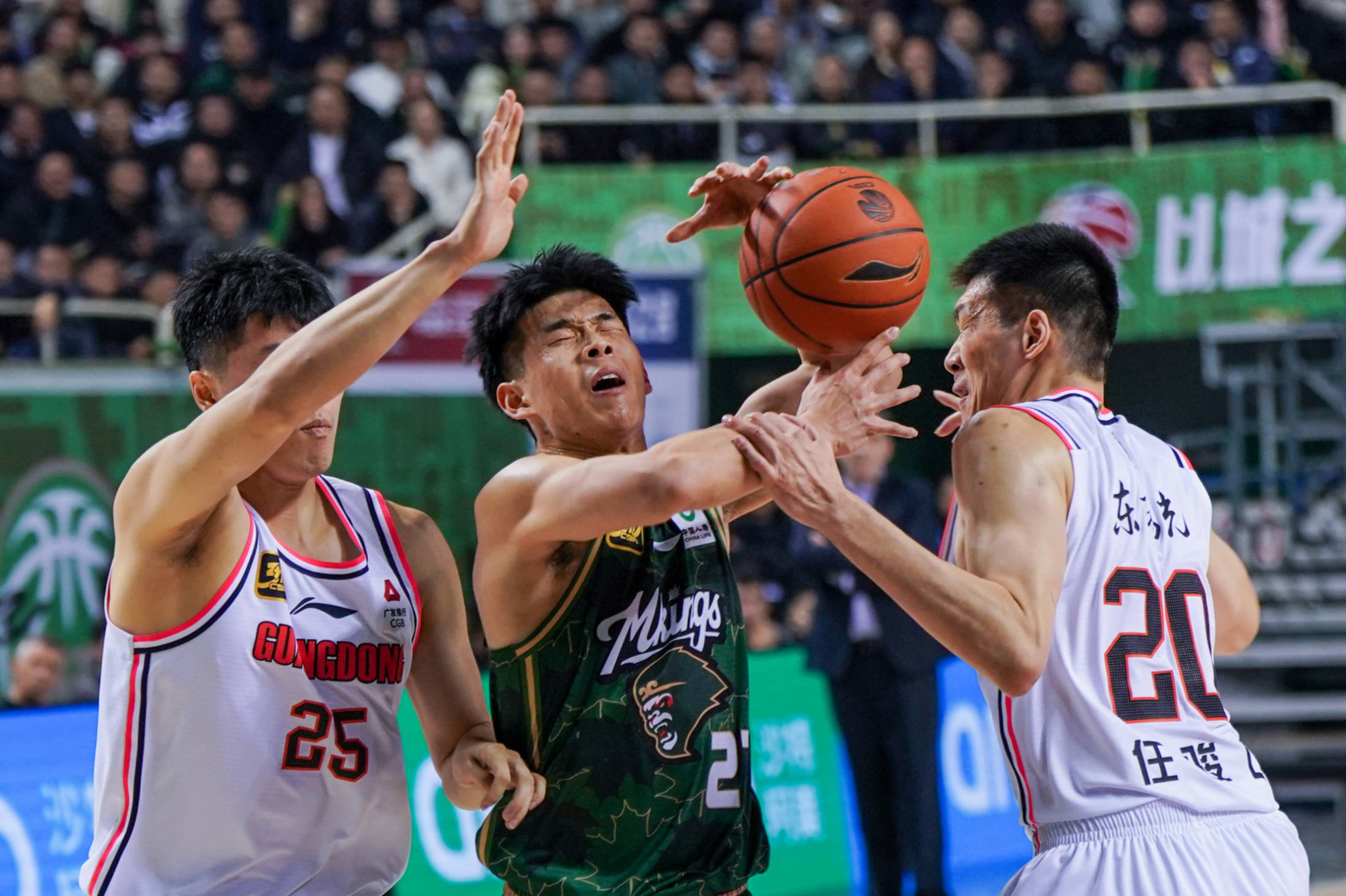 包含广东迎来双杀,强劲表现引爆全场的词条 包含广东迎来双杀,强劲表现引爆全场的词条