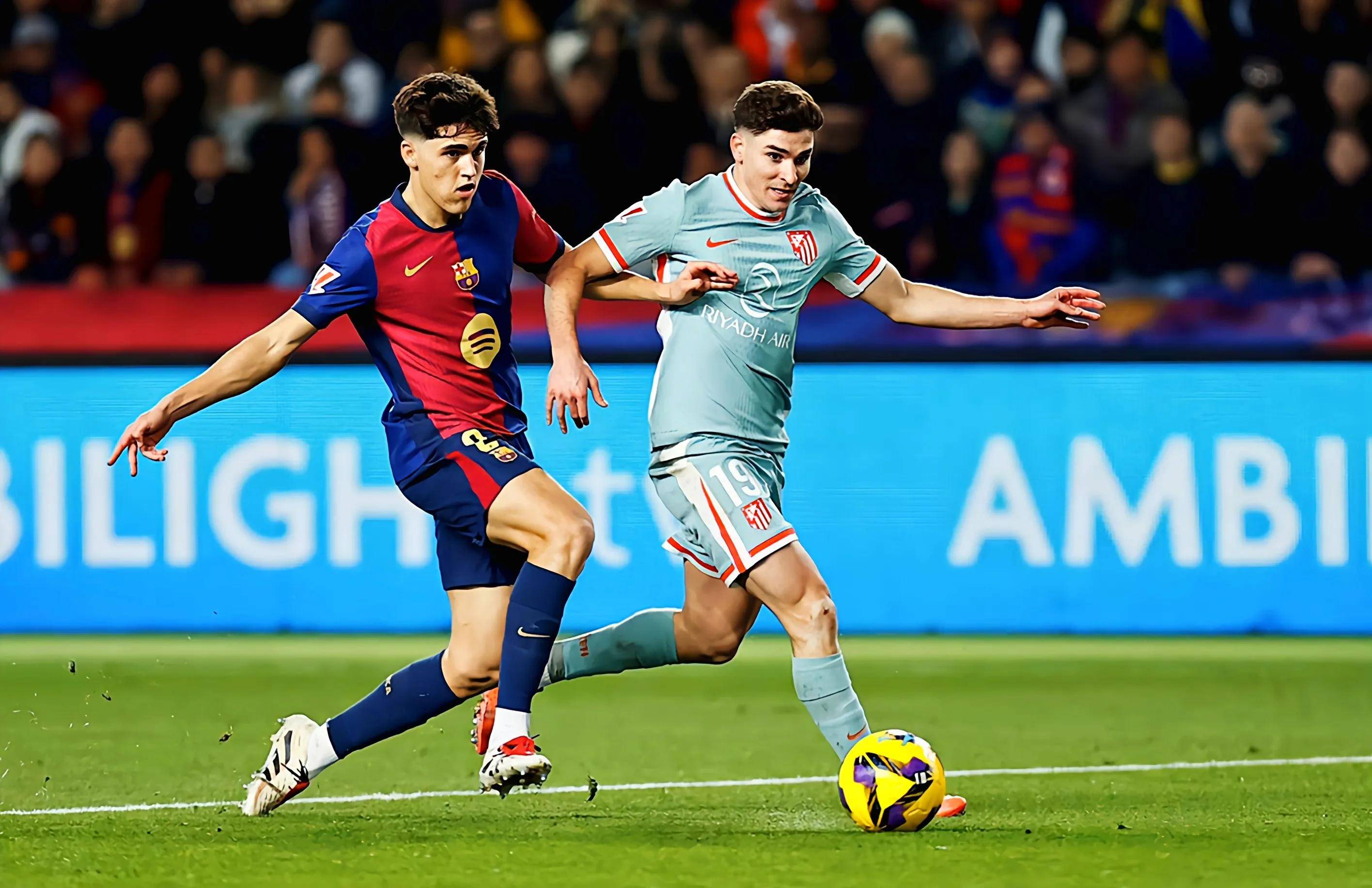 开云体育入口-巴塞罗那后防线稳固球队连胜