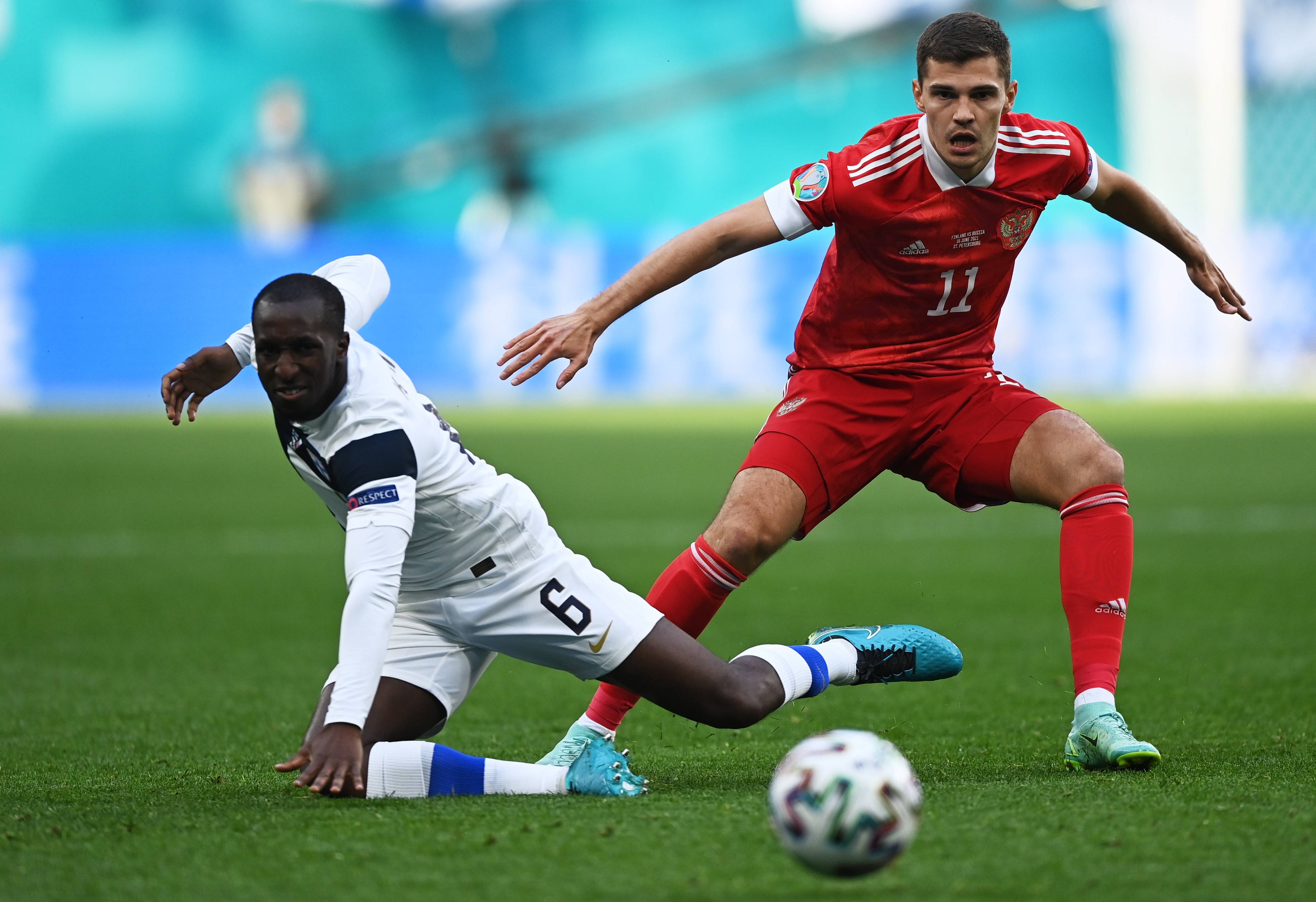 乌克兰队战胜芬兰队取得胜利 乌克兰队战胜芬兰队取得胜利