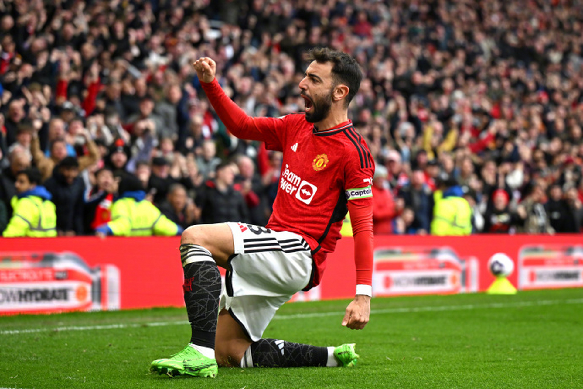 开云APP-曼联悲情无缘欧冠桂冠