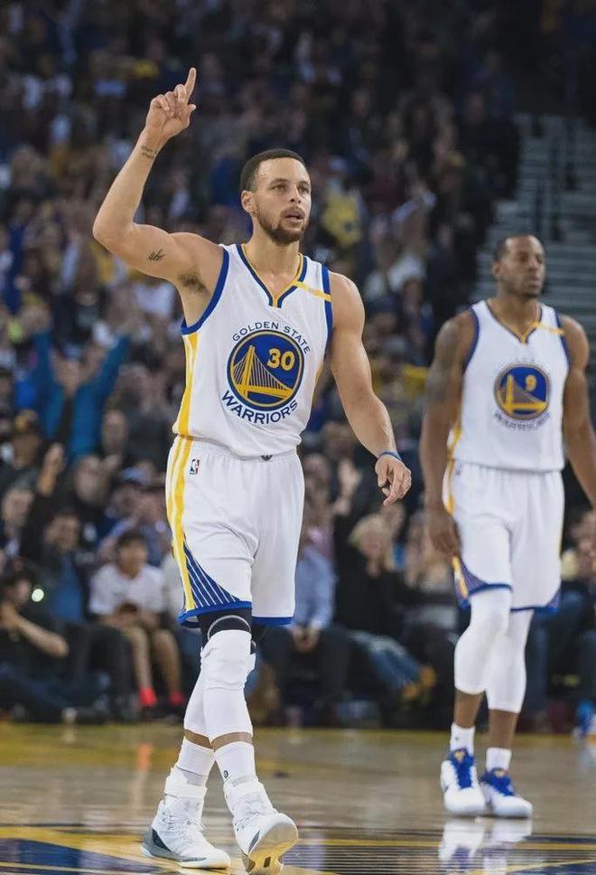 库里在奥运会中登顶阿根廷,比分揭晓的简单介绍 库里在奥运会中登顶阿根廷,比分揭晓的简单介绍