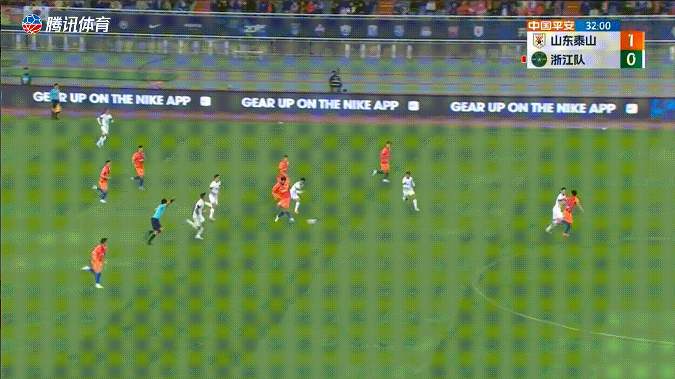 开云体育中国-包含西甲焦点战：湖人vs利物浦，止步引发争议判罚的词条