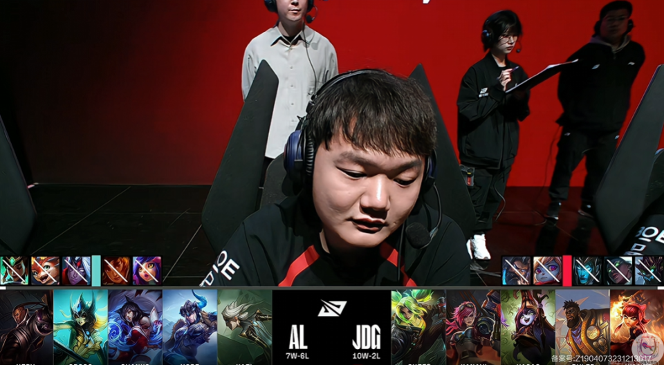 100T险胜MAD，Ruler单局斩获MVP成都决赛之夜3:1（釜山）