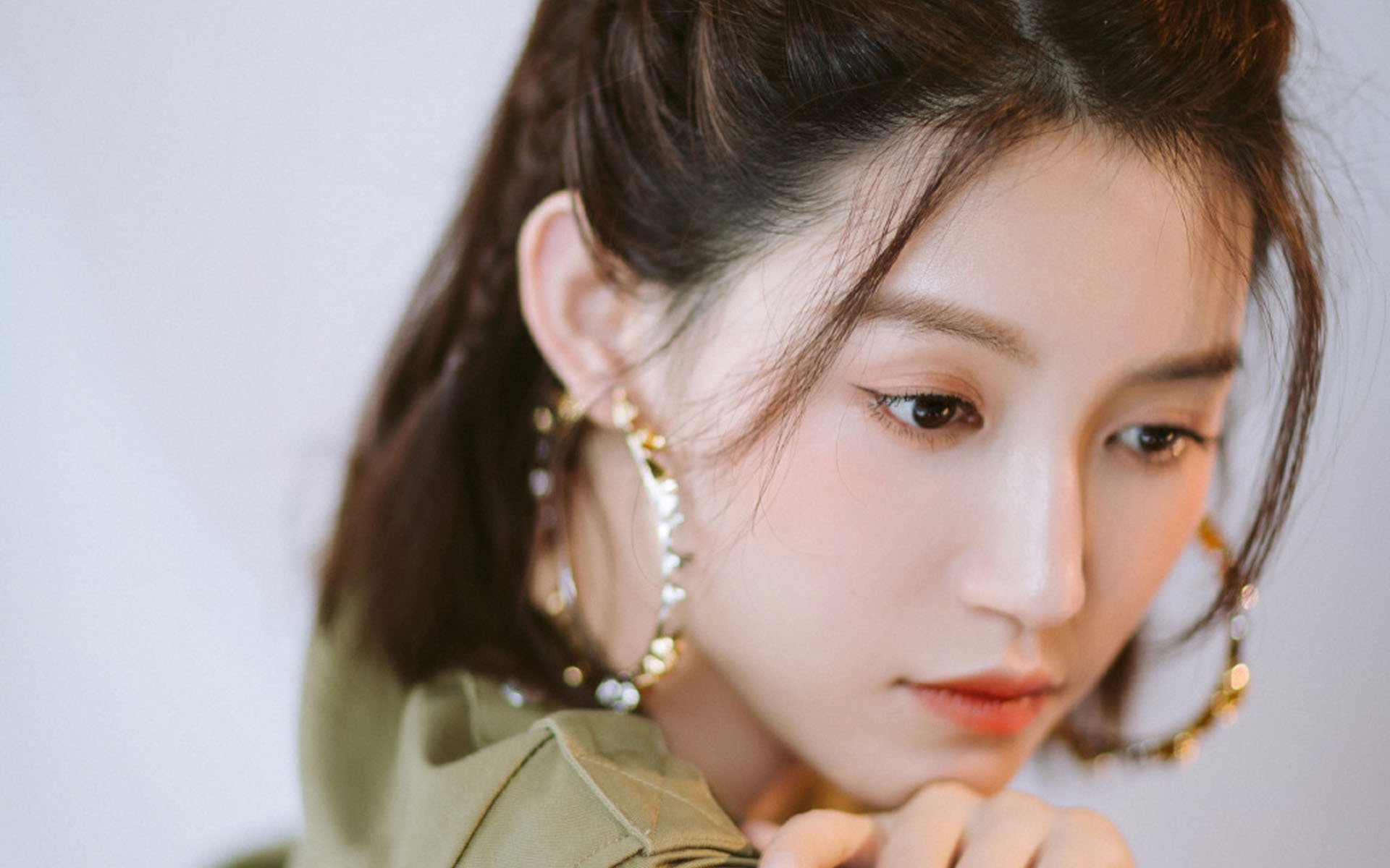 开云体育-世界排名争夺战焦点战，活塞一波流击溃骑士，排名争夺白热化