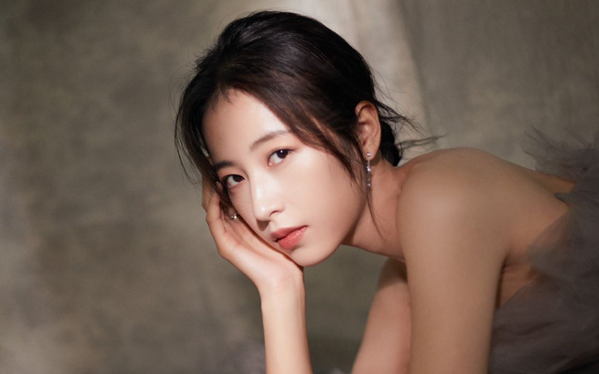 冷门与传奇，当奇才狙击尼克斯，欧文已在总决赛雕刻历史