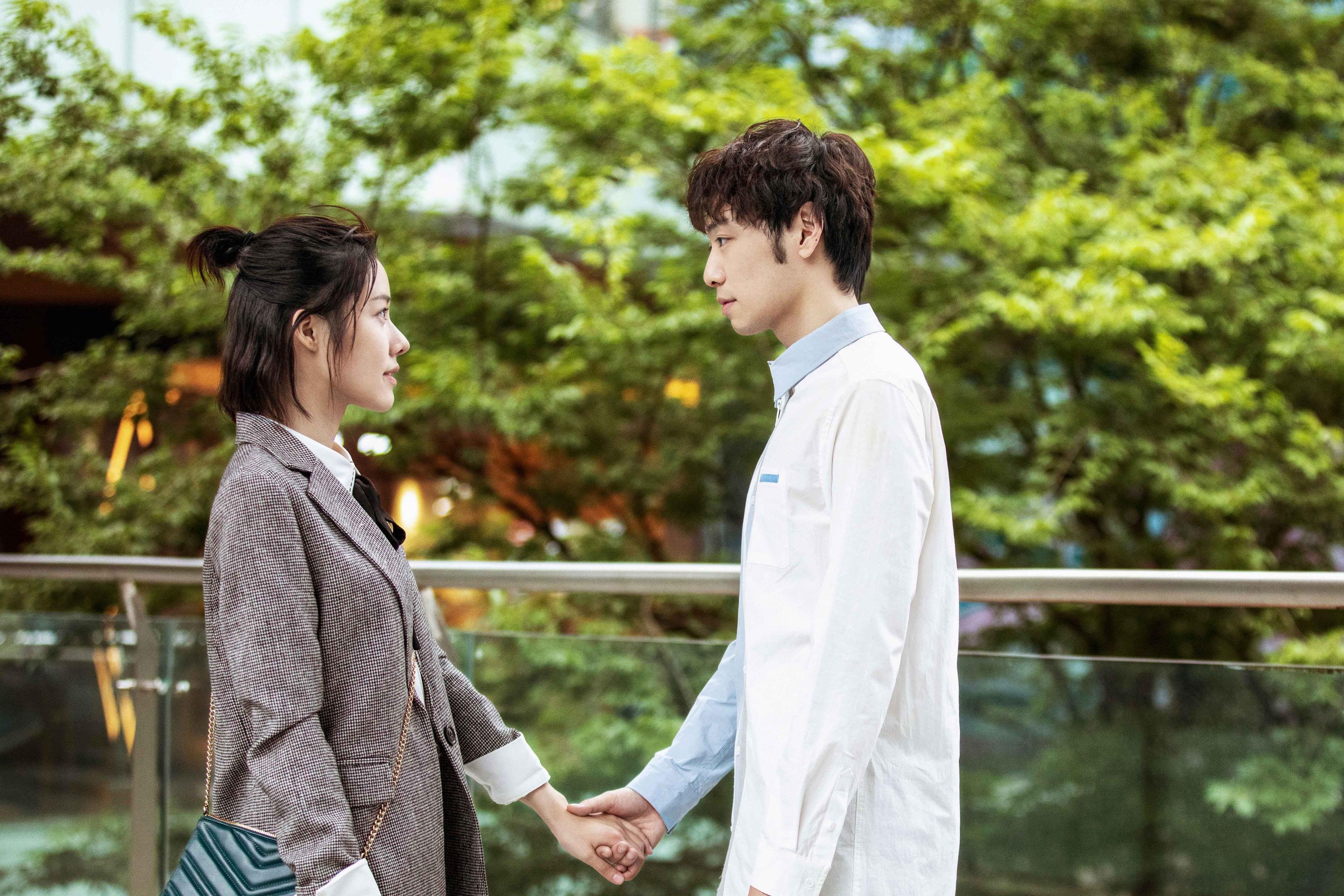 开云官网-冠军壁垒与新生挑战的碰撞，掘金总决赛正面击溃火箭启示录