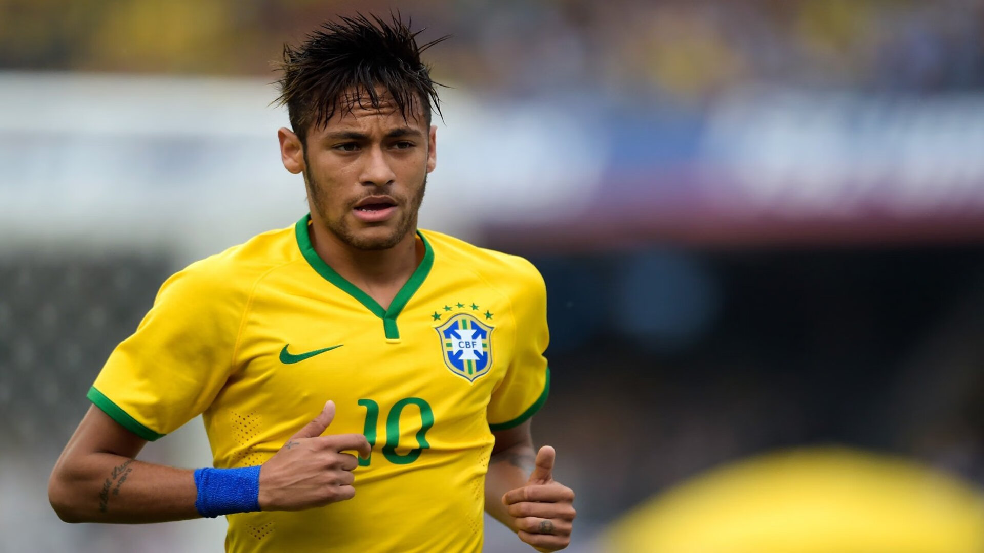 开云体育下载-德甲争冠战之夜，凯塞多一手掌控比赛走势