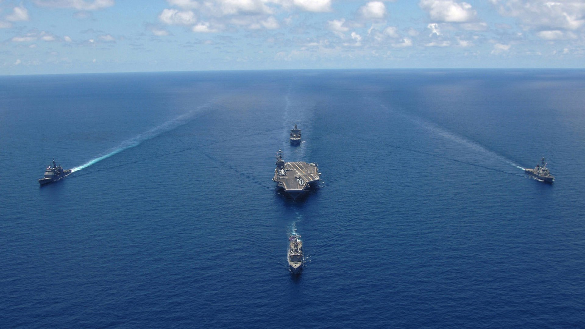 开云体育官方网站-米切尔狂飙领衔内外双重奏，开拓者团队作战扼杀勇士卫冕路