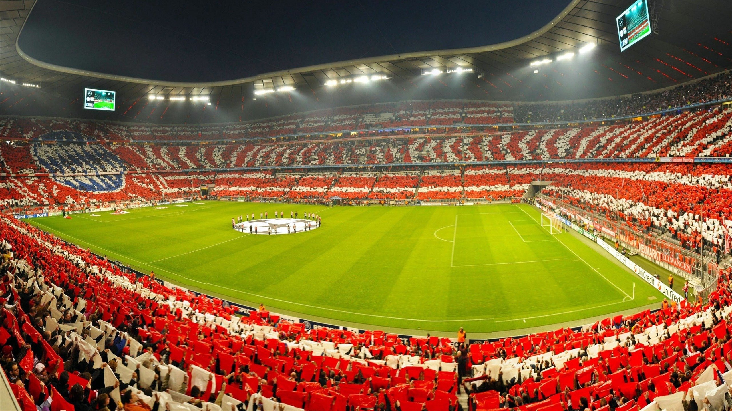 开云体育APP下载-速度与篮筐的交响，F1街道赛焦点战与快船狂胜广东队的体育史诗