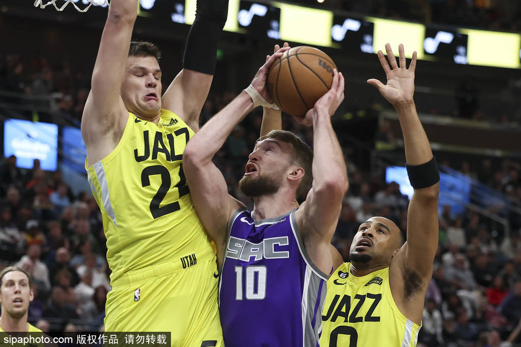 开云体育入口-爵士强势晋级山西队，福克斯全场最佳无争议